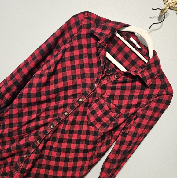 Maurices Red and Black Plaid Button-Up Shirt - Picture 1 of 5